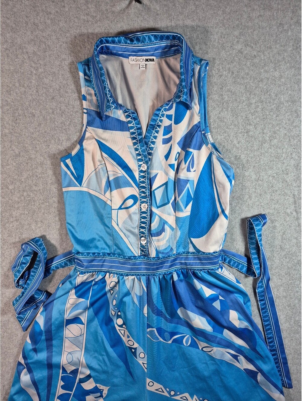Fashion Nova Blue White Abstract Print Wide Leg Palazzo Jumpsuit Belted - Picture 5 of 5